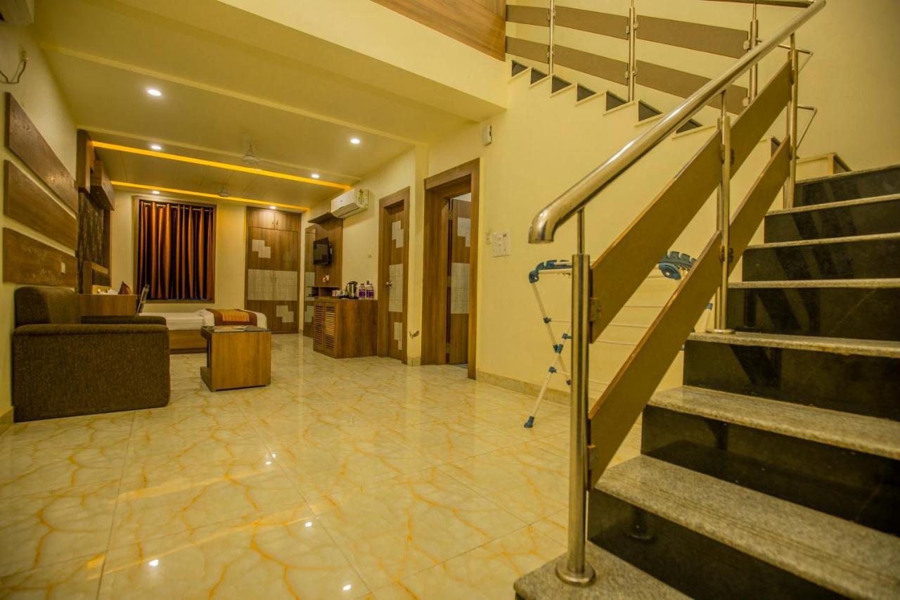 Hotel Sukhdeo Palace Gaya Eksteriør bilde